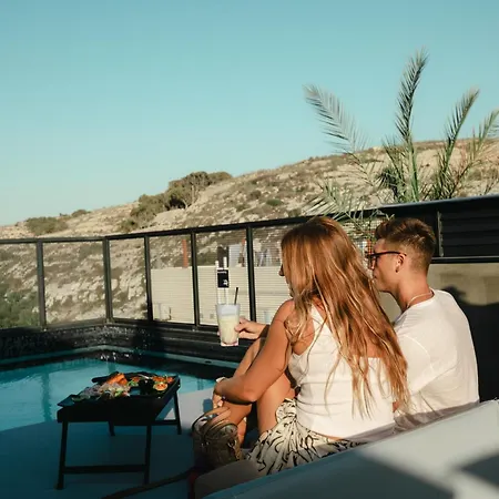 Block מלון דירות קסלנדי